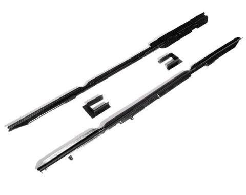 Metro Moulded Parts 1949-1952 Chevrolet / Pontiac / Oldsmobile Front Vent Window Seals for Convertibles. Pair WR 7301