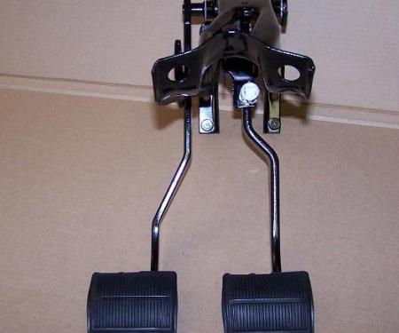 Chevrolet 4 Speed Brake and Clutch Pedal Set, USED 1965-1966