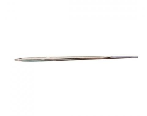 Trim Parts 70 Monte Carlo Hood Spear, Each 1605