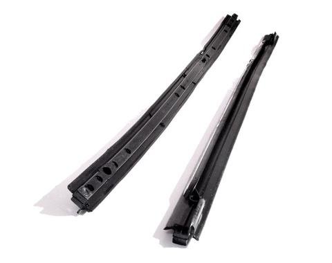 Metro Moulded Parts 1949-1952 Chevrolet / Oldsmobile Rear Vent Window Seals. for 4-Door Sedans. Pair r&l WR 7305-R