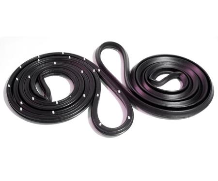 Metro Moulded Parts 1971-1977 Chevrolet / Pontiac Molded Door Seals with Clips LM 13-A