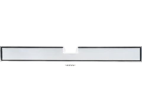 1981-91 Chevy, GMC Pickup, Fleetside, Blazer, Suburban, Rear Tailgate Band Molding, without Emblem 14027521