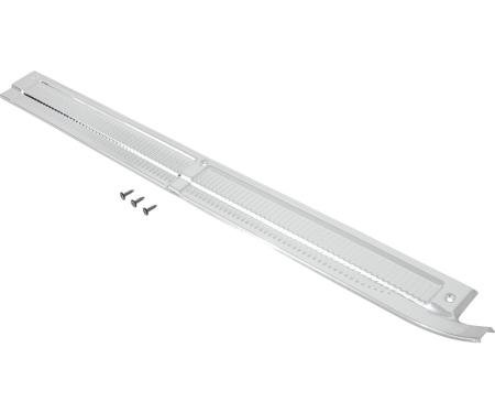 1973-77 Blazer, Jimmy, Door Sill Plate, RH Passenger Side 154914